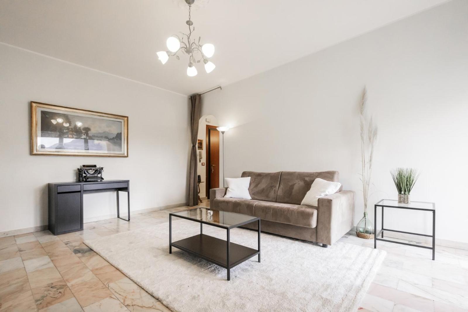 Апартаменты Big Deluxe Apts Italian Style Lake&Terrace Лекко Экстерьер фото